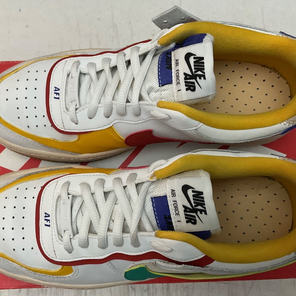 NIKE AIR FORCE 1 - Picture 7 of 8